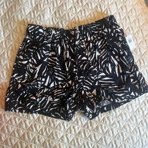 Old Navy Monochrome Patterned Shorts